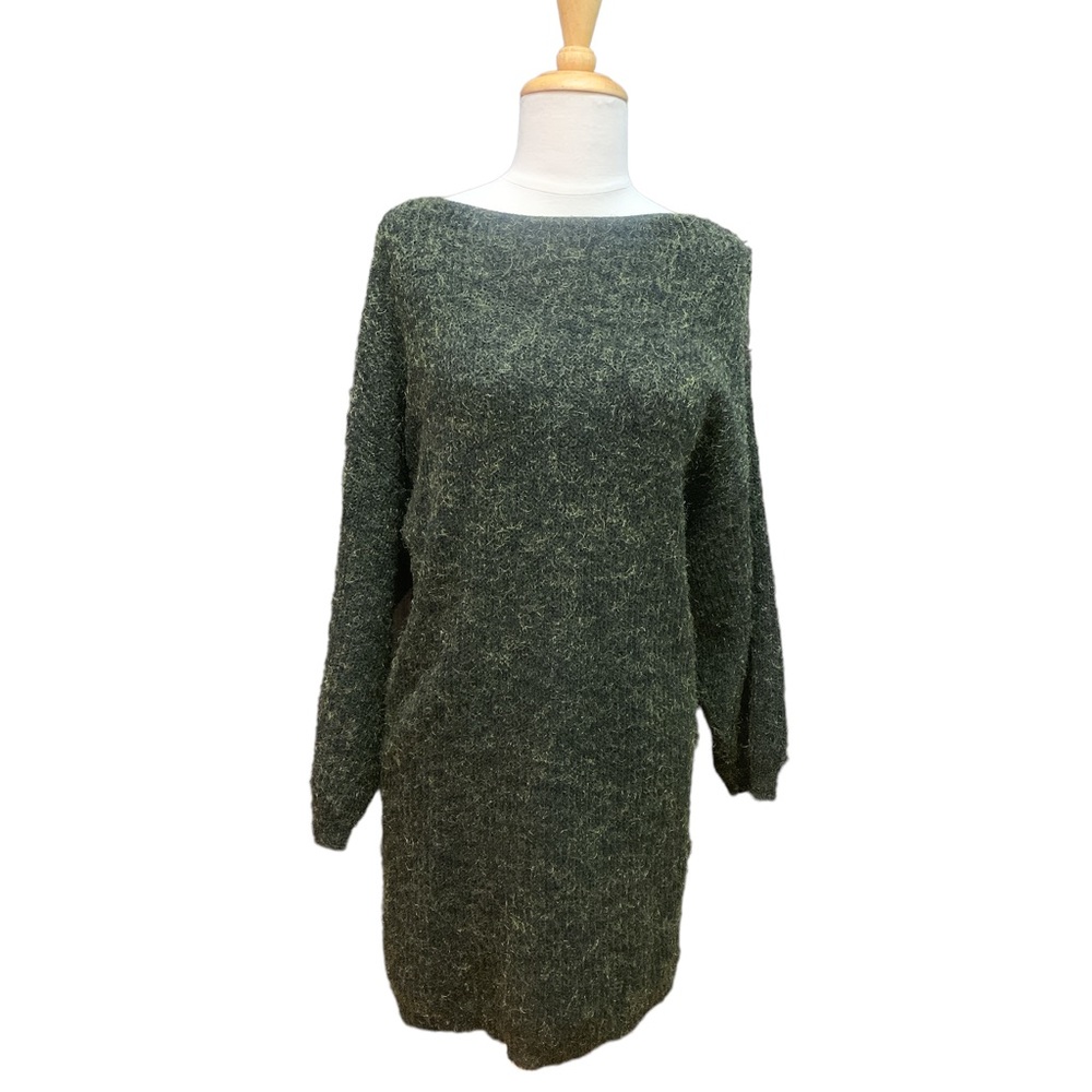 Vintage Diane Von Furstenberg Bateau neckline sweater